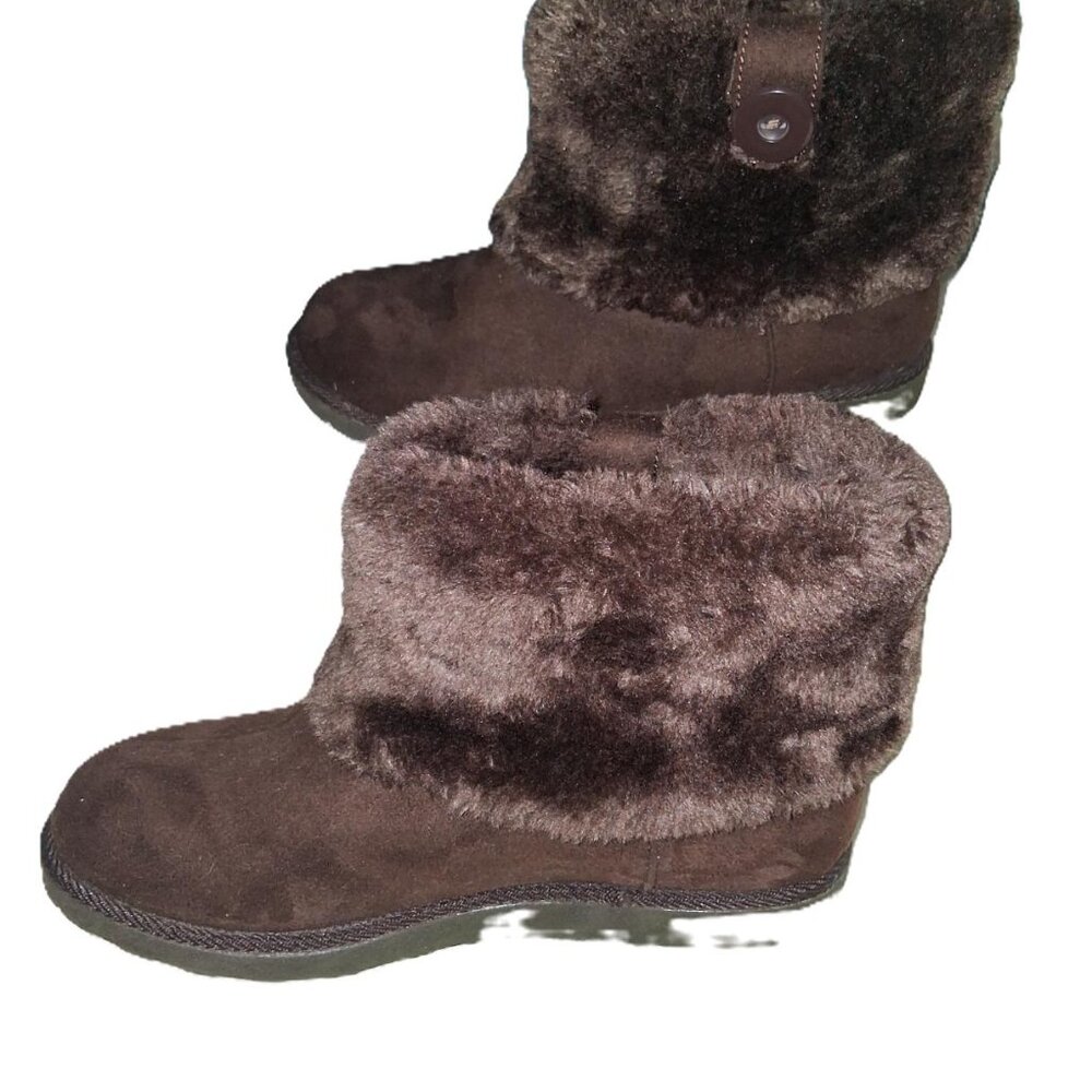Arizona Brown Faux Suede Ankle Boots w/ Faux Fur Cuff | Women’s 7M - Picture 8 of 12